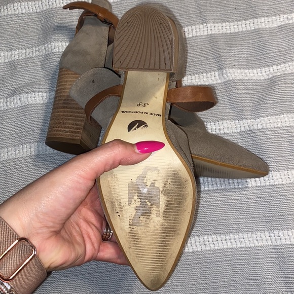 Hudson Geneva suede ankle boot size 38 - Picture 10 of 12